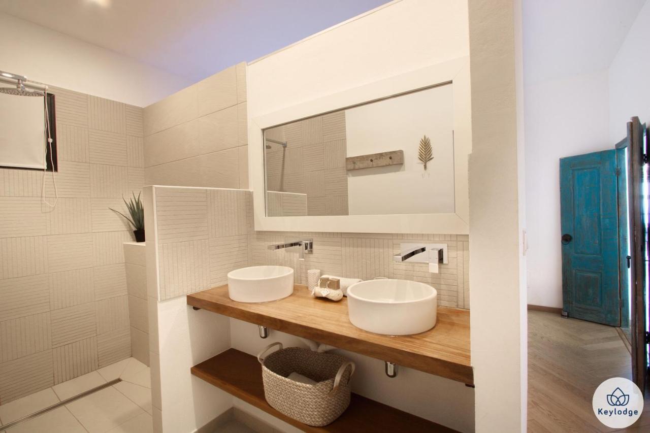 Villa Paloma 4 Etoiles Avec Piscine Et Vue Exceptionnelle Sur L'Ocean A סן-לו מראה חיצוני תמונה